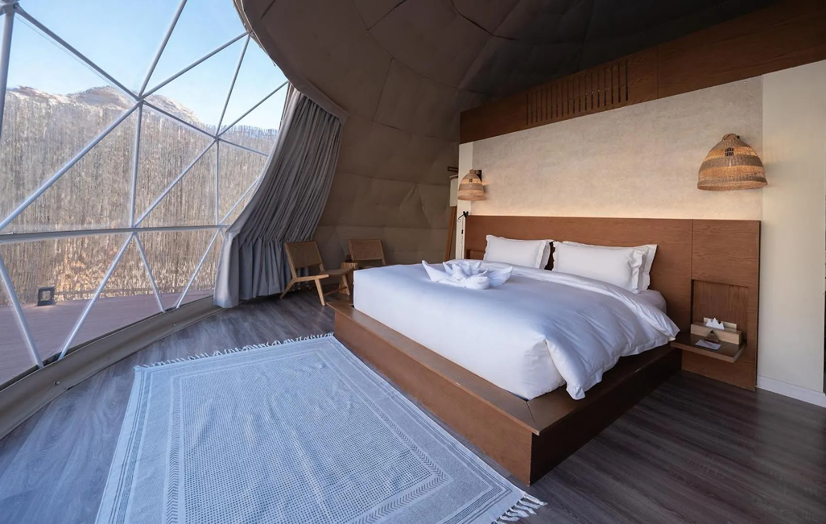 ***** Luxury tent Pauseaway At Tuwaiq House Hotel Riyadh Saudi Arabia